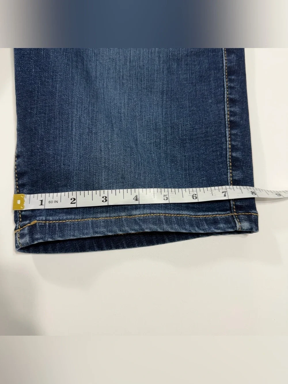 Torrid Lean Jean Super Soft Bermuda Denim Shorts Size 00 High Rise Pull On